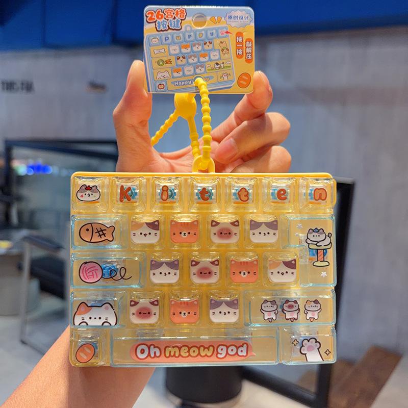 26-Key Stress Relief Keyboard Keychain Push Button Toy Non-Stop Happiness Bag Hanging Ornament For Students Daily Use Gift