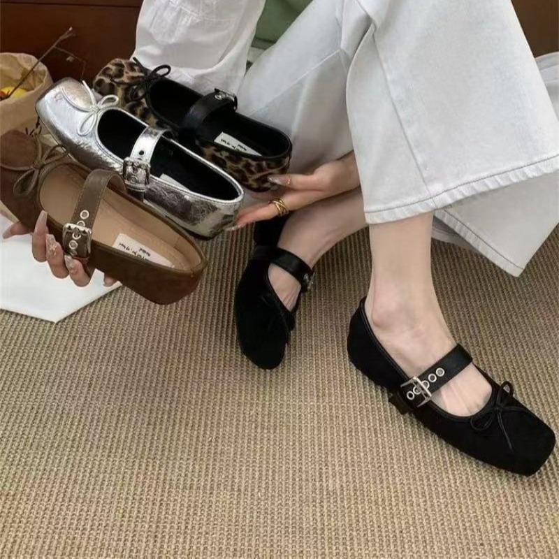 Modische Damen Schuhe mit eckiger Zehenpartie, neuer Stil, luxuriöse Schleife, flache Ballerinas, Damen, Silberne Gürtelschnalle, Elegante Mode Mary Jane Schuhe