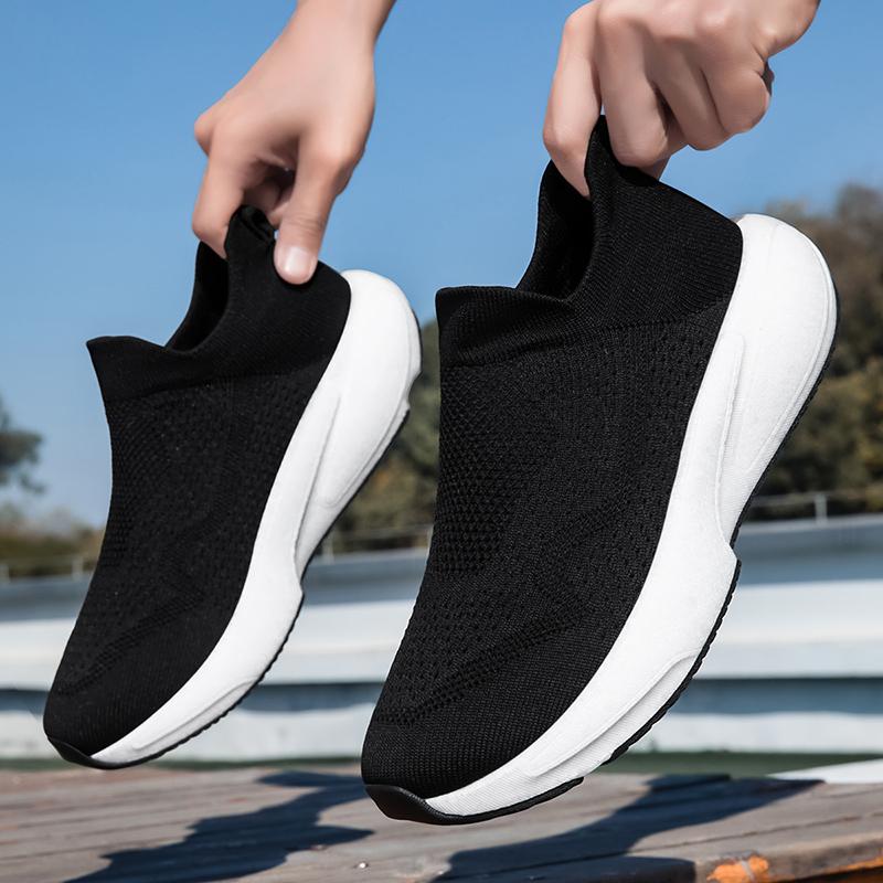 Women's Black Sport Shoes Men Casual Lightweight Slip On Walking Socks Shoes Couple Jogging Sneakers Plus Size
