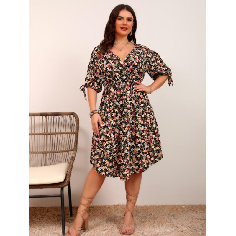 Große Größe Temperament Elegant V-Ausschnitt Taille Spleißen Blumenkleider