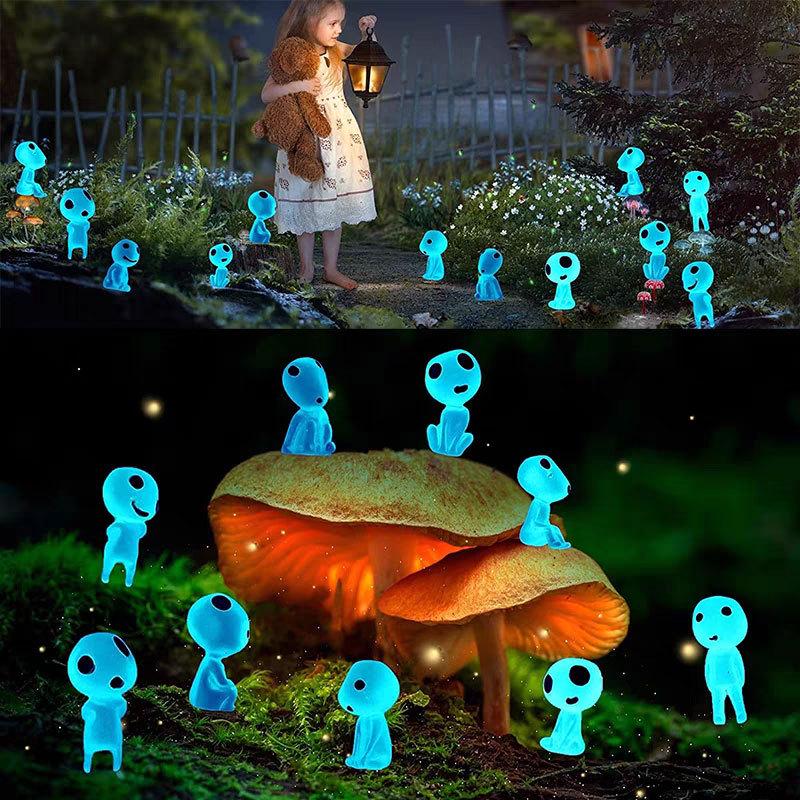 Glowing Alien Tree Spirit Resin Figurine - Creative Anime Micro Landscape Ornament