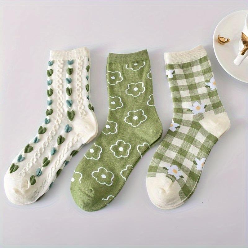 5 Pairs  Socks Women's Spring and Autumn Retro Three-dimensional Relief Flower Medium Tube Socks Stockings Women's Socks