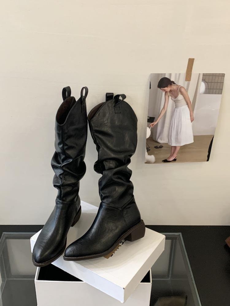 Coarse heel boots women's 2025 new autumn and winter pointed brown Maillard V-mouth thick-soled stacking boots boots