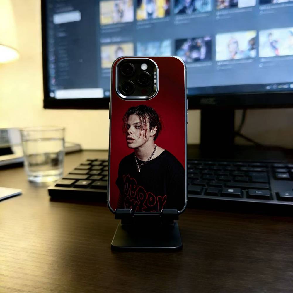 

Yungblud Music Singer Phone Case For iPhone 17,16,15,14,13,12,11 Plus,Pro Max,XS,Colorful Silver Black Cover iPhone16