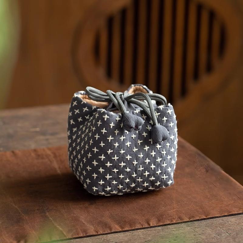 Vintage Chinese Style Stitched Tea Cup Pouch - Thickened Cotton Linen Travel Tea Set Bag for Zisha Teapot, Portable Storage Case
