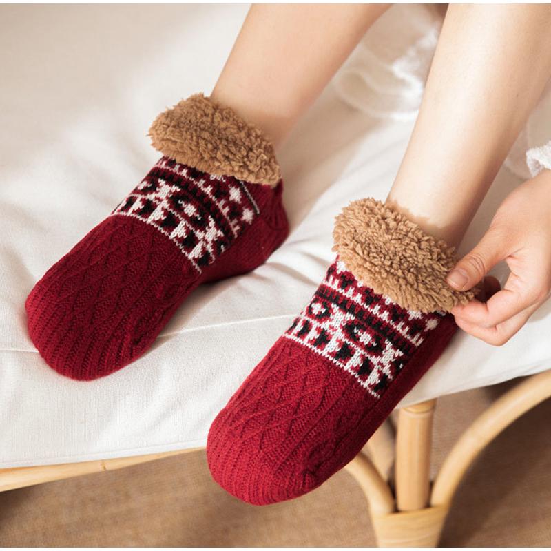 Autumn and Winter Home Warm Women Floor Socks Sleep Carpet Non-slip Snow Socks