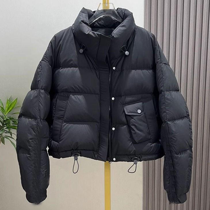Stand-up collar short down jacket women's winter new fashion thickened small bread jacket European jacket