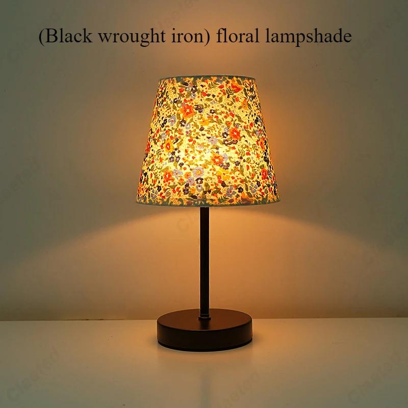 Creative LED Solid Wood Fabric USB Small Table Lamp Living Room Study Bedroom Bedside Atmosphere Decoration Lighting Fixtures