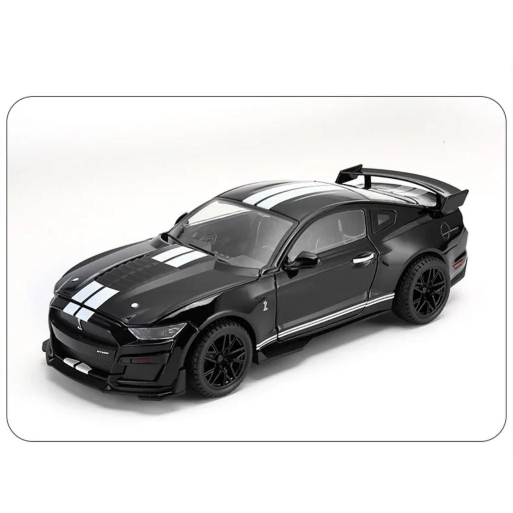 Large Size 1/18 Ford Mustang Shelby GT500 Alloy Sports Car Model Diecasts Metal Racing Car Model Sound and Light Toys Gifts