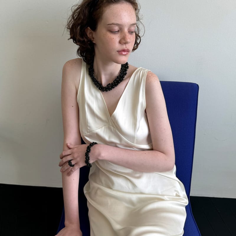 MARTA Blackberry Necklace. L