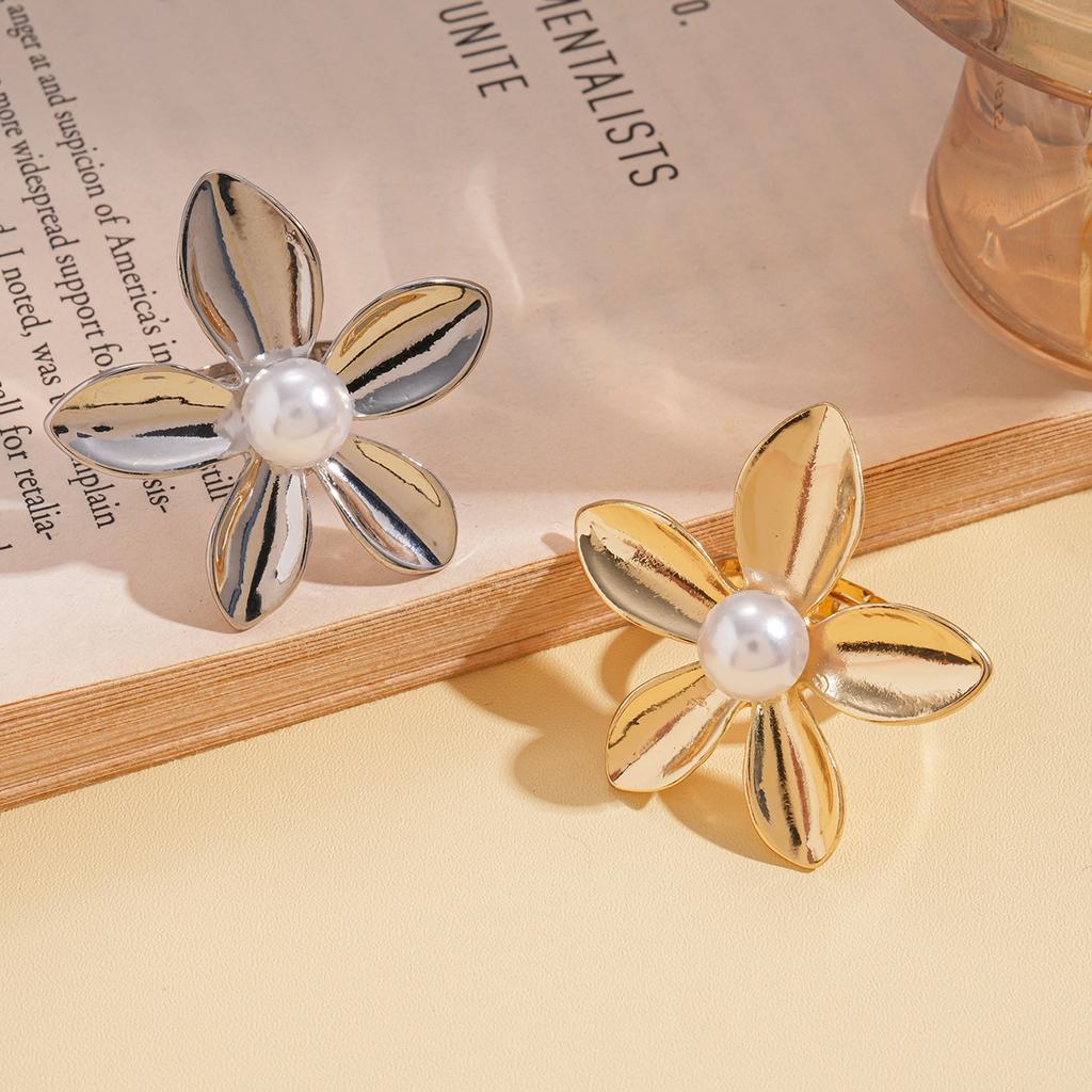 Exaggerated imitation pearl flower opening ring simple niche jewelry
