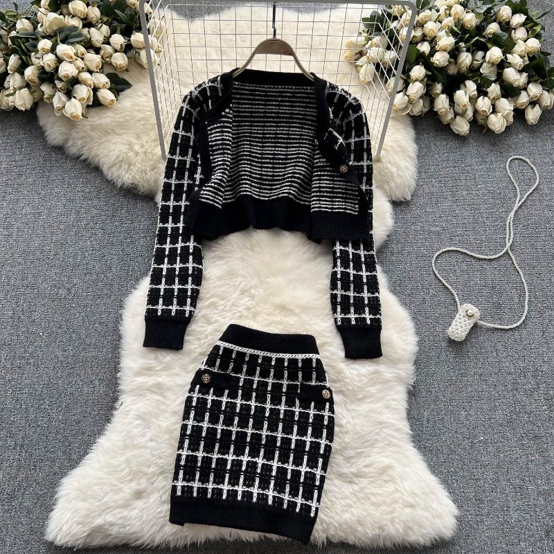 Süßes Mädchen Elegantes gestricktes 3-teiliges Set für Frauen Kurze Strickjacke Niedliche Weste Minirock Weiblicher Vintage Hohe Taille Plaid Partyanzug