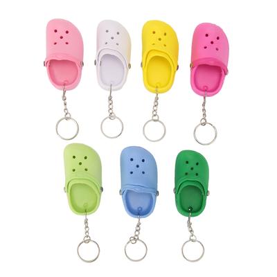 7 stücke Silikon Slipper Schlüsselanhänger Niedliche Weiche Loch Sandalen Schlüsselring Schuh Schlüsselanhänger Anhänger Dekoration