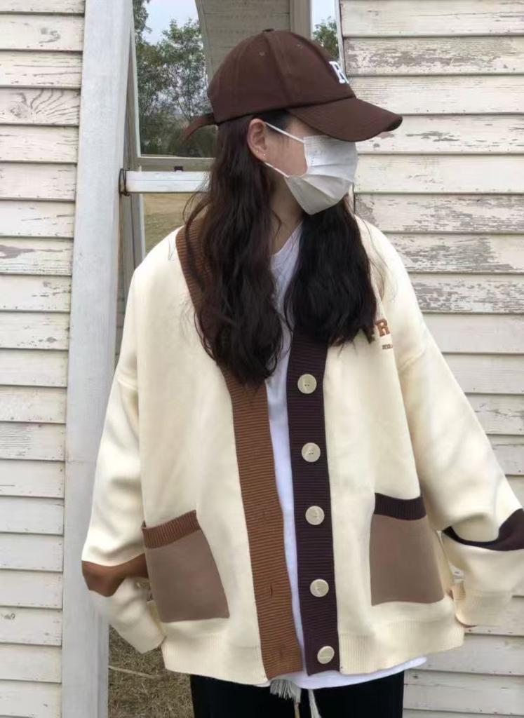 Japan and South Korea large size contrasting cardigan sweater women wear loose ins college style lazy gentle knitted jacket in autumn and winter