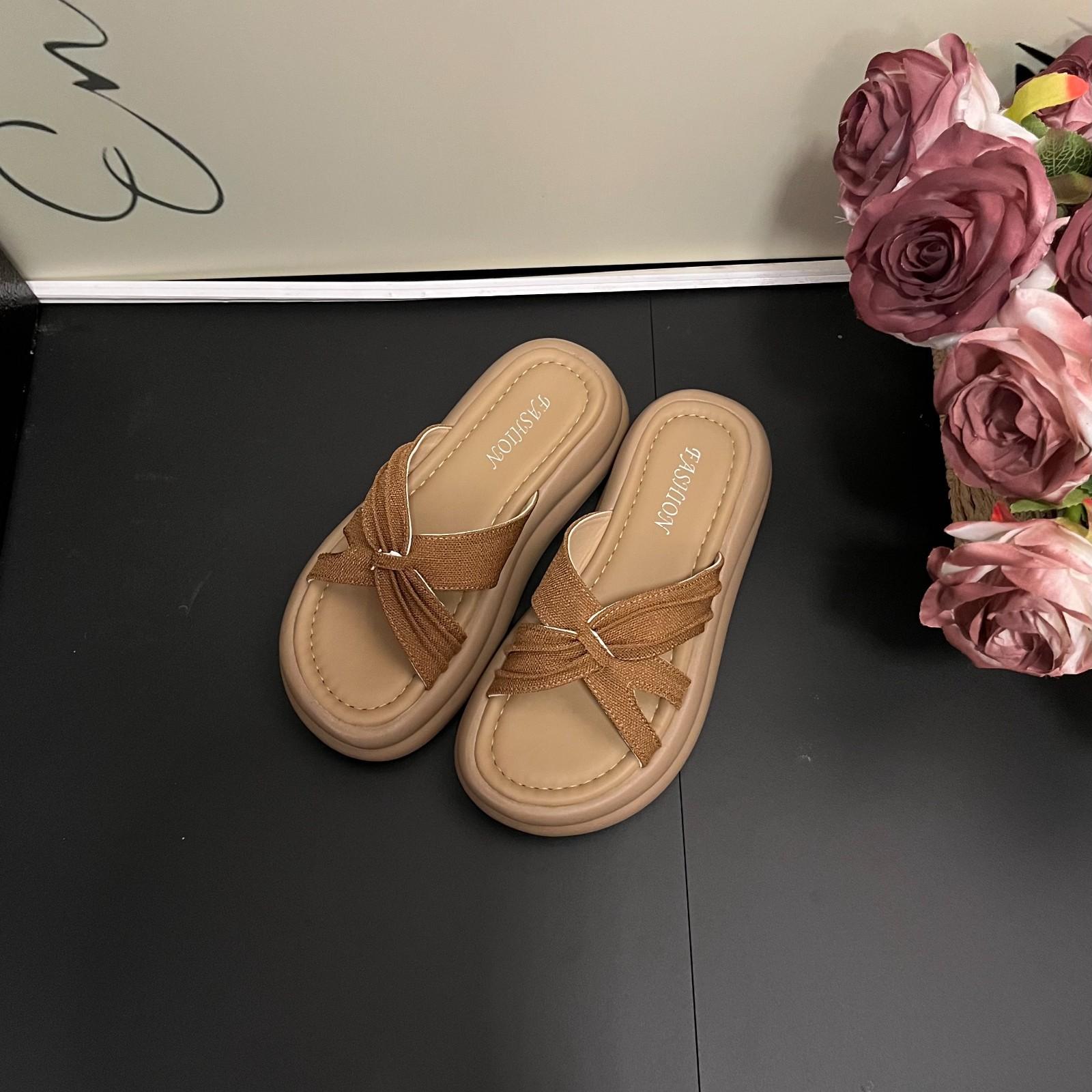 

Cool slippers women s summer wear 2025 new with skirt platform beach sandals French fairy cross one-word drag 40 темно-коричневого