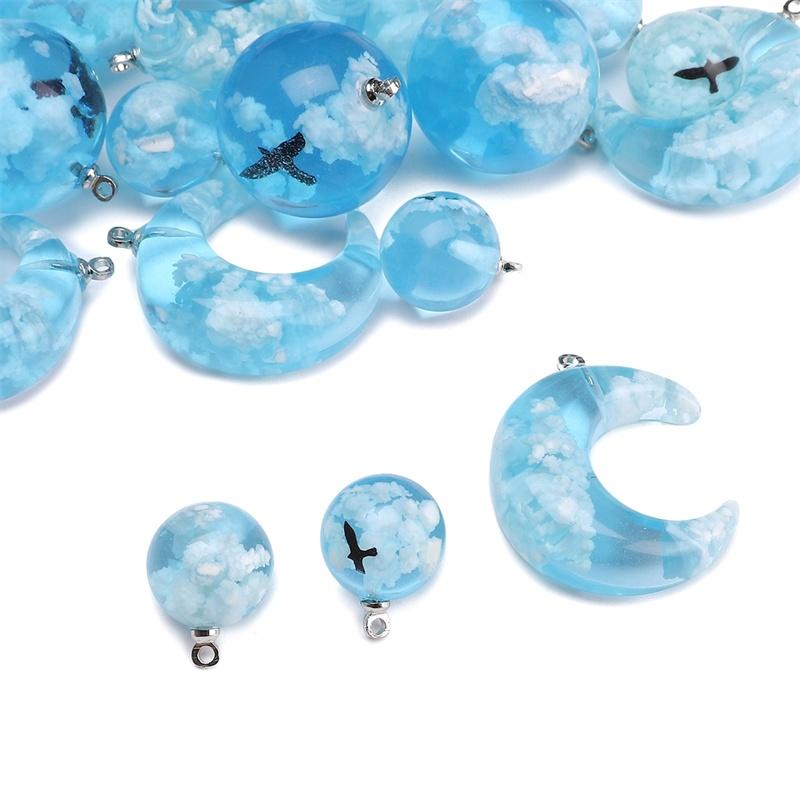 1pc Blue Sky White Cloud Series Pendant Sky Round Beads Moon Beads Charm Transparent Resin Pendant DIY Handmade Jewelry Necklace Accessories