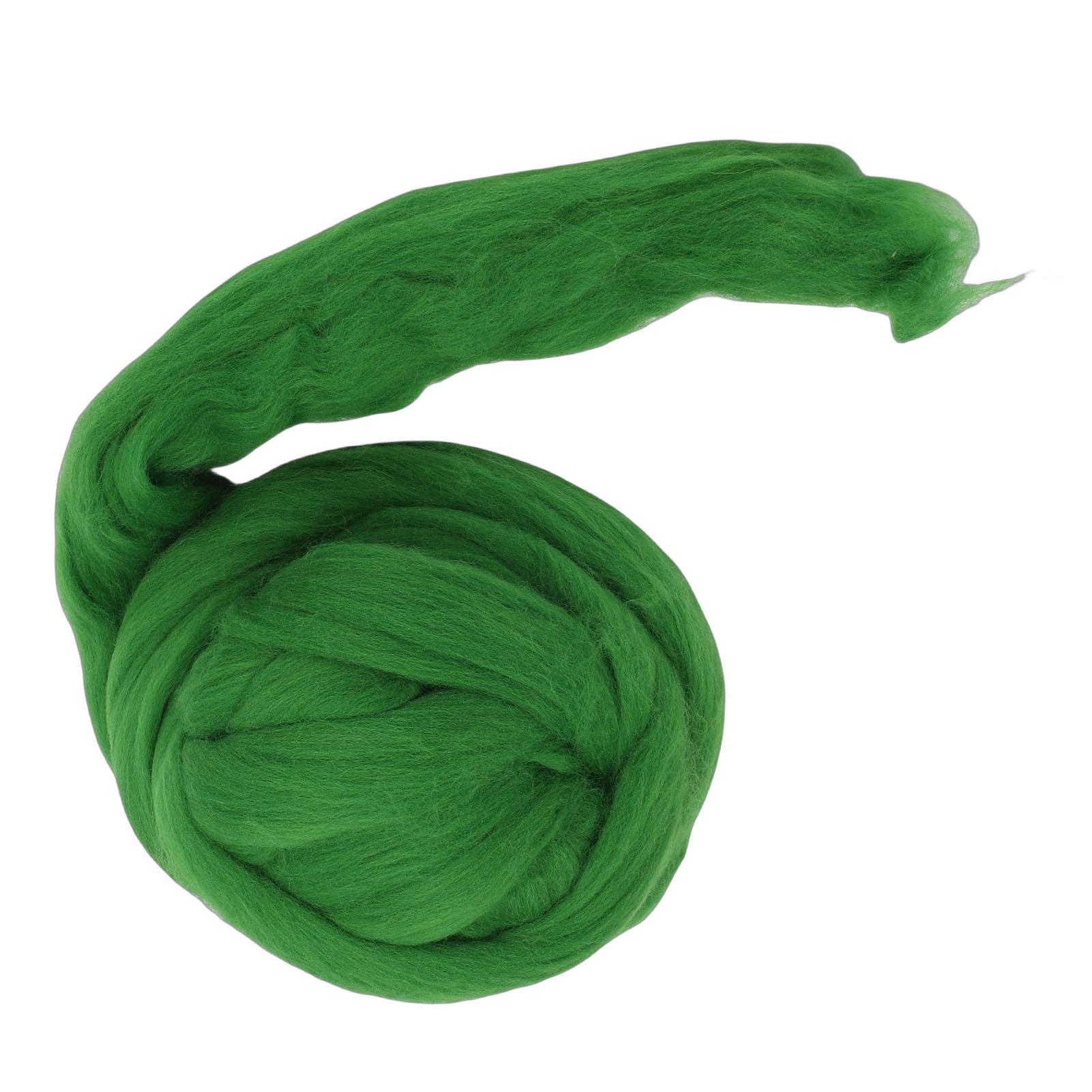 

Wool Roving 200g Green Soft Comfortable Wool Roving Yarn for Felting Weaving
