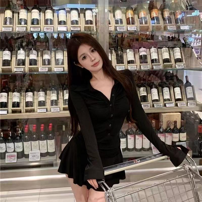 Black Pleated Polo Collar Dress with Cinched Waist - Sporty Slim Fit