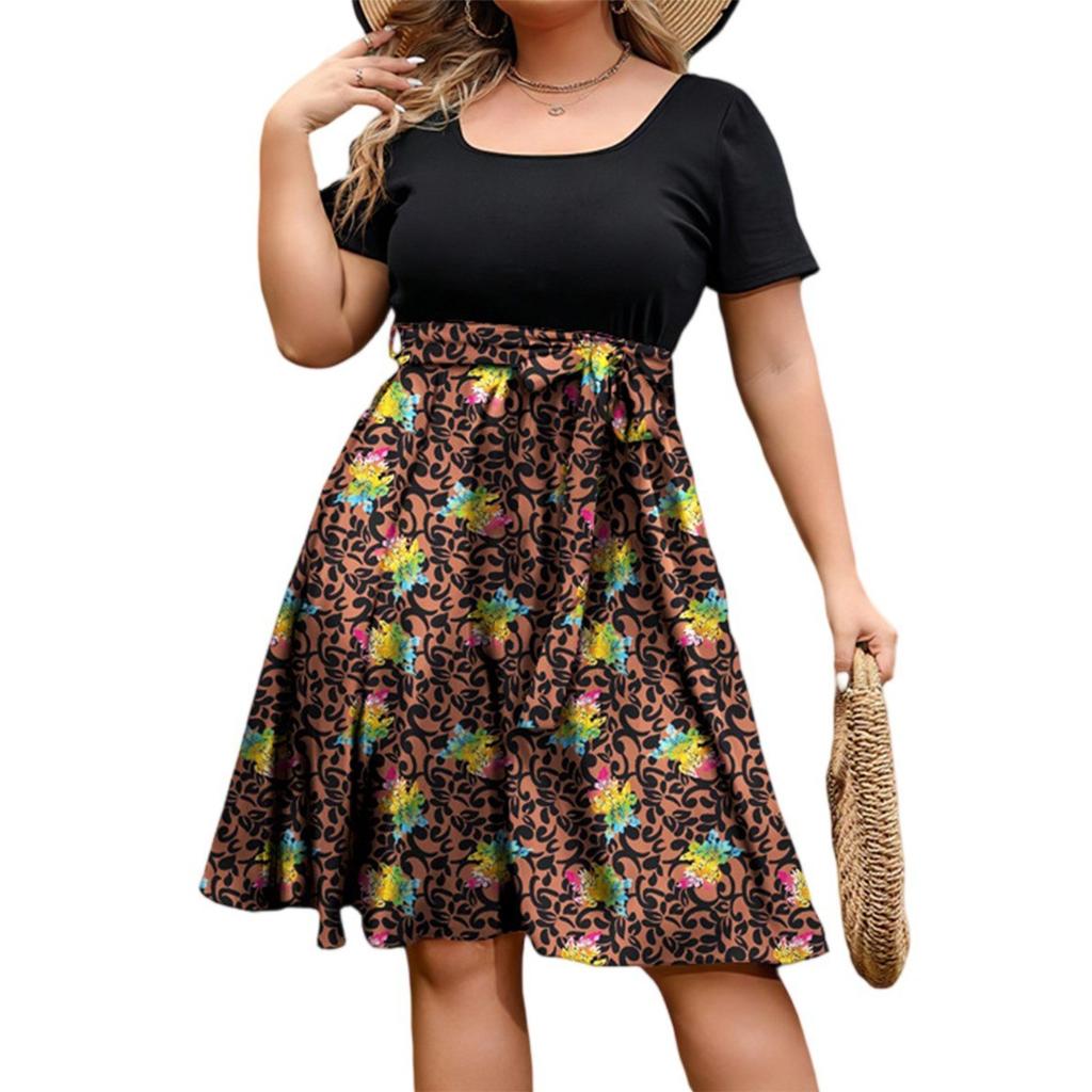 Women's Fashionable And Trendy Round Neck Short Sleeved Waist Print Dress In Plus Size