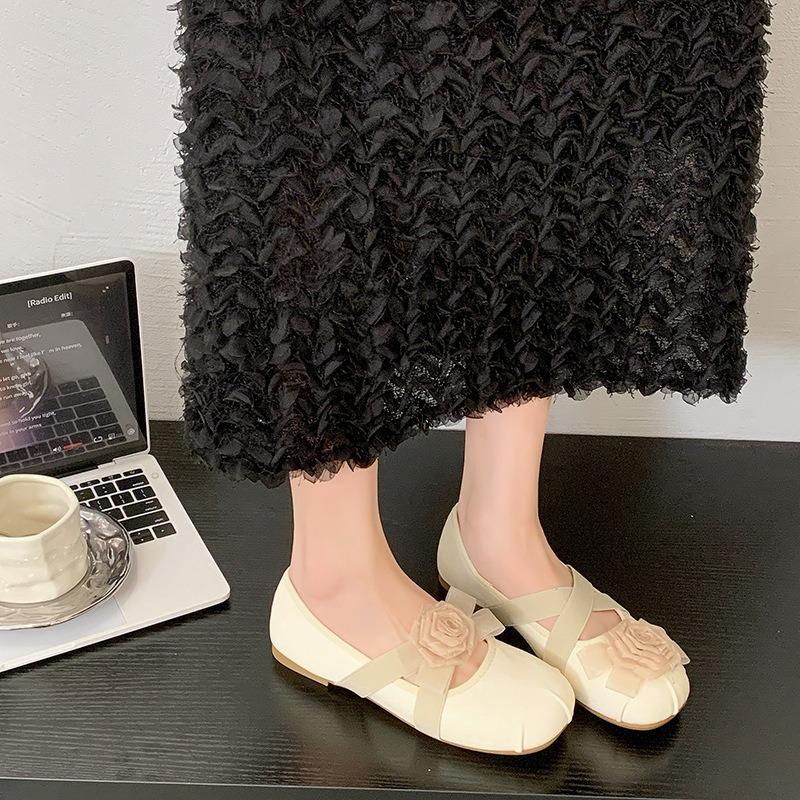 Hot Selling Ballerinas Woman 2025 Sneakers Korean Shoes All-Match Shallow Mouth Female Footwear Ballet Modis New Summer Retro