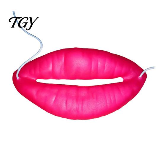 Comfortable Wearable Props Funny Red Lip Face Masque, Big Sausage Mouth Cosplay Prop, Halloween Costume Accessory Novelty Prank Lips Gag Toy for Party