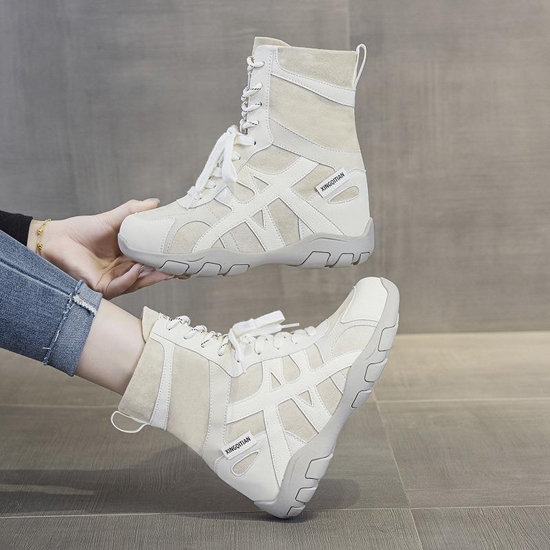 Autumn and winter new Maillard short boots cm invisible inner height increase rhubarb boots Martin boots women