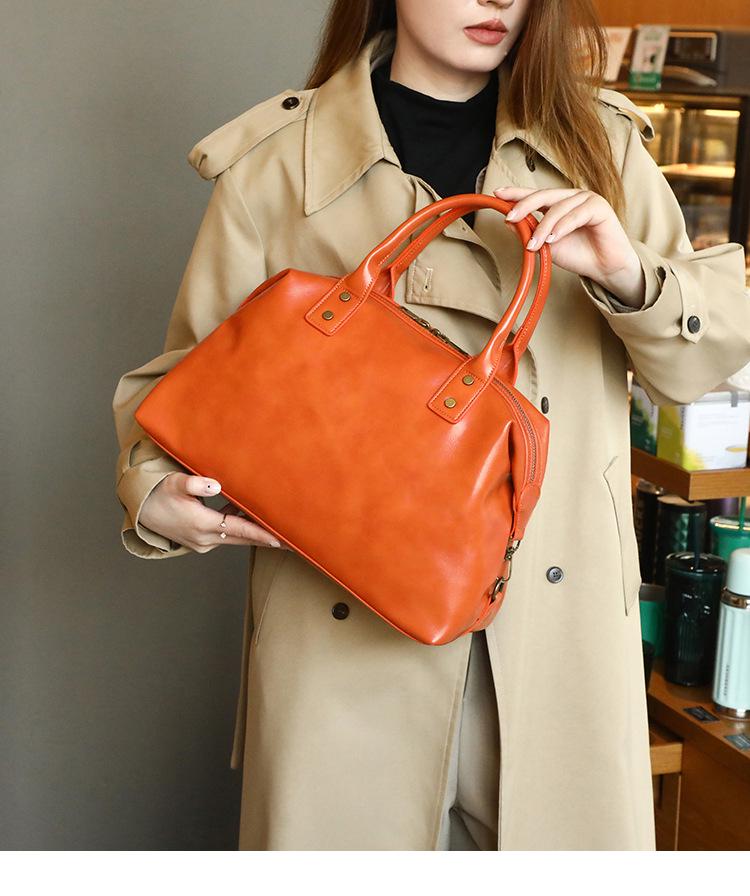 2025 Retro Versatile Soft Leather Tote: Women's Handbag, Shoulder & Crossbody Bag