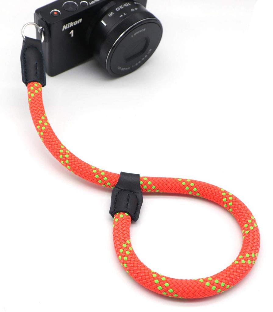 INPON Hand Strap with Metal Ring and Ring Orange and Wire Diameter Cover, Green, 9.5mm