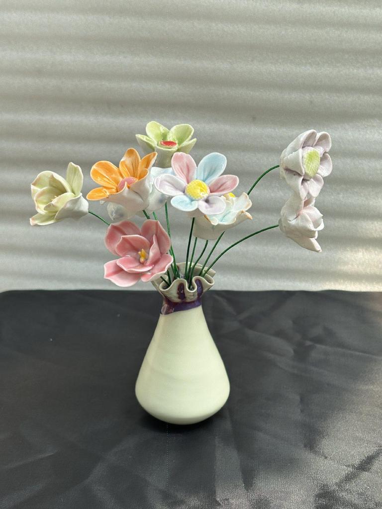 Handmade High-Temperature Ceramic Flower Bouquet Ornament