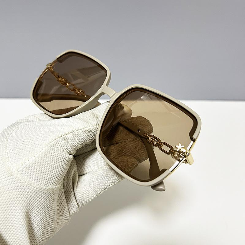 Ultra-Light Chain Plain Sunglasses, Polarized Light, Anti-Glare, Ultraviolet Sunscreen Glasses, Driving Sunglasses