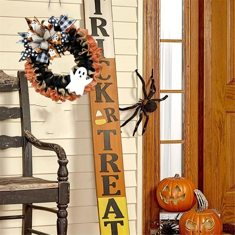 Eerie Halloween Wall Wreath Haunting Halloween Specters Wreath Eerie Handmade Decoration for Ghoulish Parties