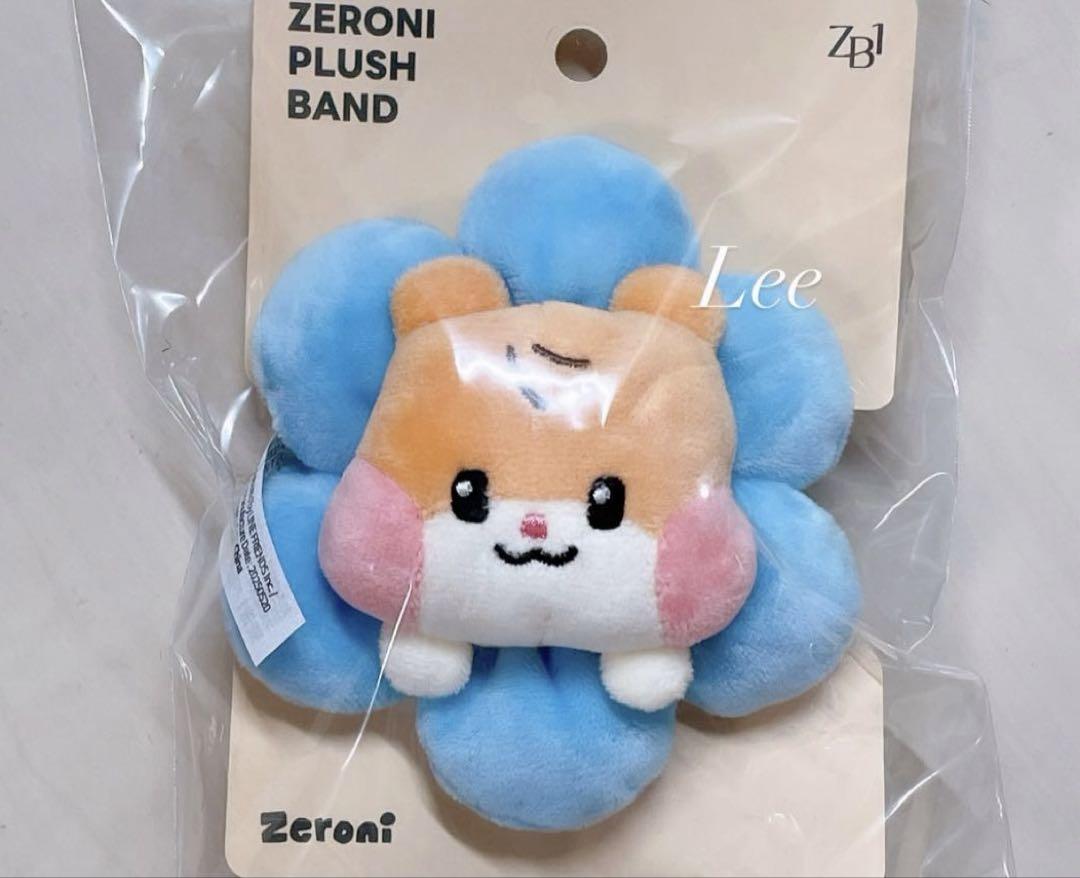 

[USED] ZB1 Zebewan zeroni Bini PLUSH BAND HOMEPARTY