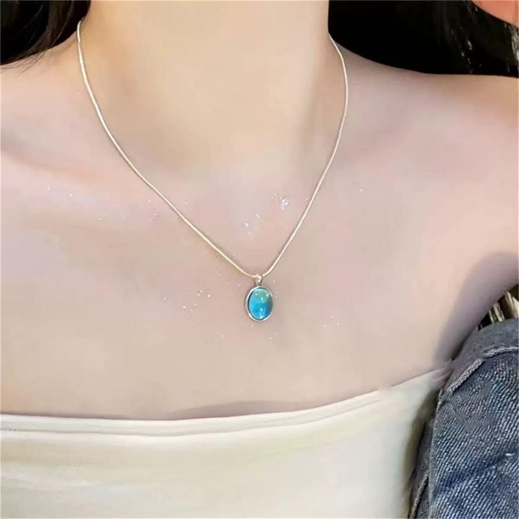 Aquamarine five-piece design necklace moonstone light luxury versatile neck chain collarbone chain temperament necklace with autumn and winter