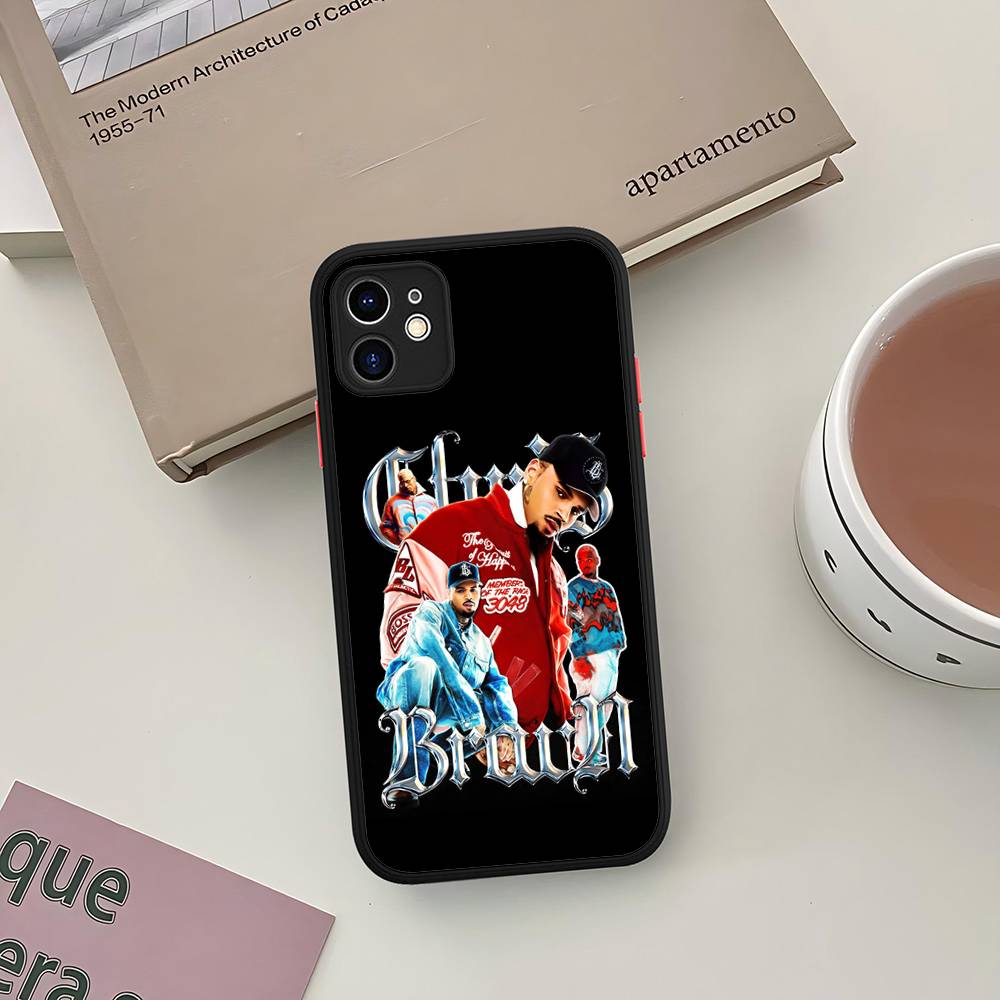 Chris Brown Amerikanischer Rapper Handyhülle Für IPhone 16 15 14 13 12 11 Pro Max 7 8 6 6s Plus Matten Cover