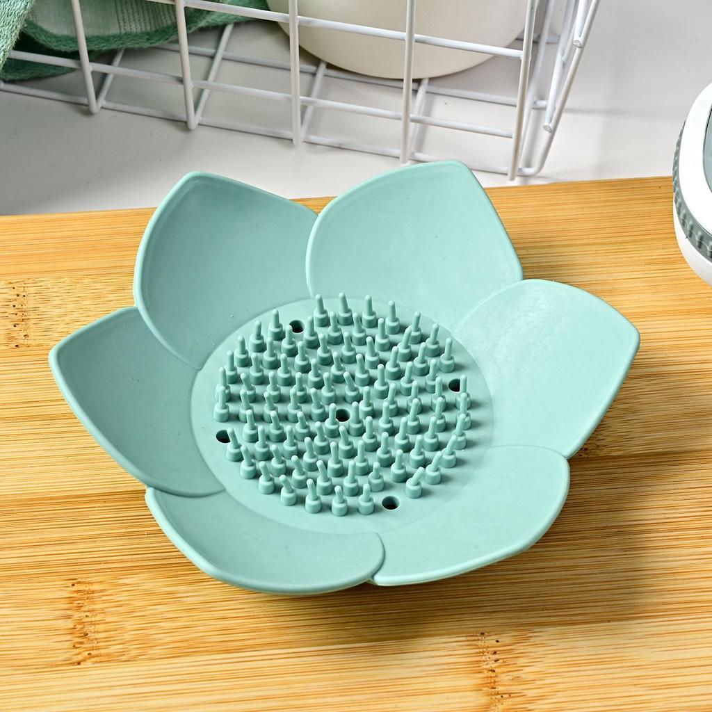 Lotus Silicone Soap Tray: 3D Non-Water Soft Rack with Simple Drainage