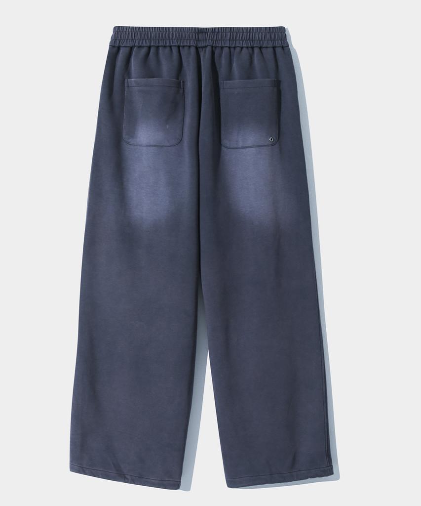 Dimiteulibeullaeg Vlad One-Pleat Pigment Fade Wash Sweatpants_Navy