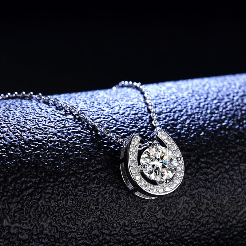 Smyoue 1ct 0.5ct D Color Moissanite Necklace for Women Beating Heart S925 Silver Plated White Gold Pendant Wholesale