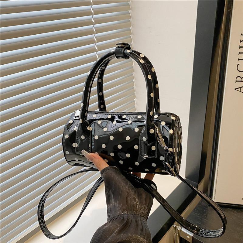 New autumn handbag small bag bag women's premium polka dot niche pillow bag single shoulder messenger bag