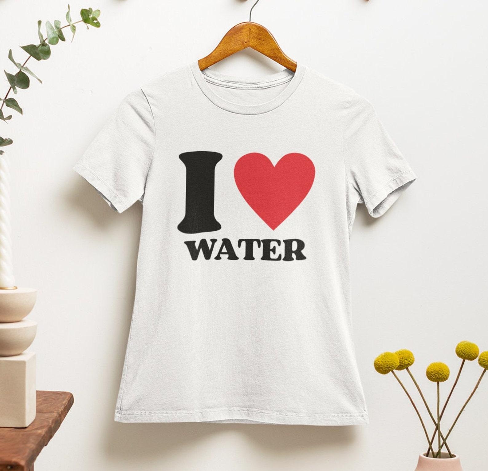I Heart Water T-Shirt | Funny Graphic Tee L