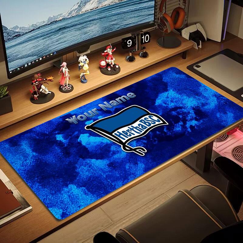 Hertha BSC Benutzerdefinierter Name Große Größe Mauspads Große Gaming Tischunterlage Rutschfest Laptop Tablet Großes Mauspads XXL Matte Mini-PC Spielmatte Mit Verriegeltem Rand