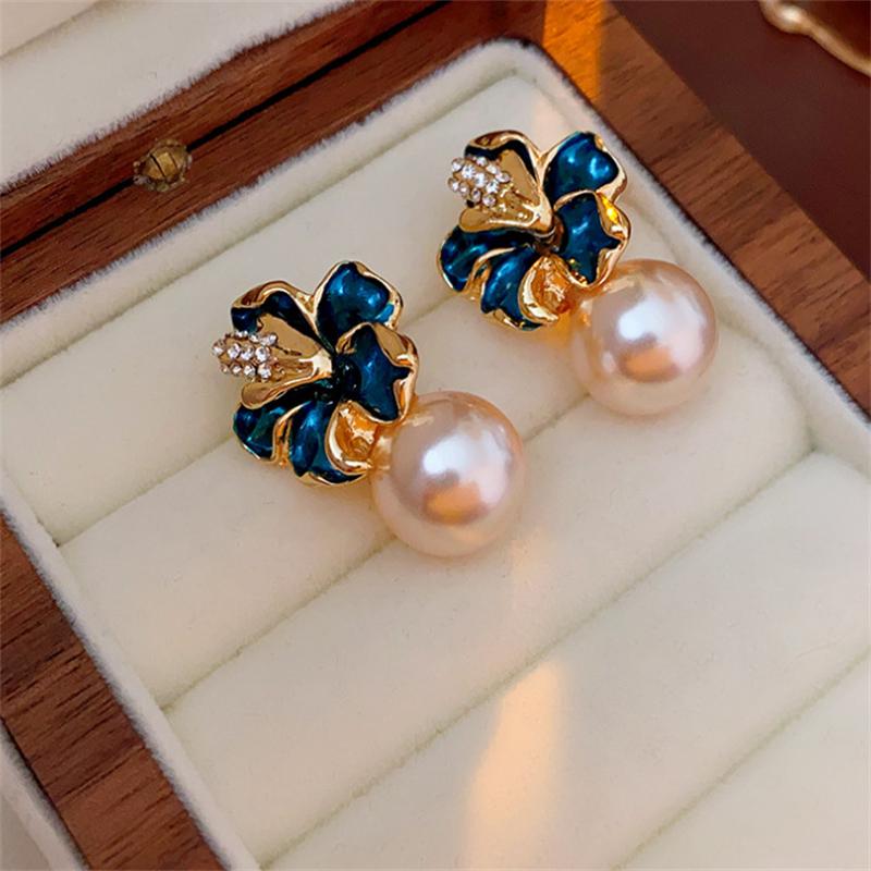 Fashion Diamond studded French flower pearl Stud Earrings for women's earrings Jewelry Girl Gift Brincos
