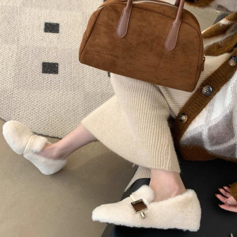 Fashion New Style Fashion Fur Flats Women Loafers Short Plush Warm Cotton Shoes Comfortable Trend Designer Walking Shoes Casual Femme