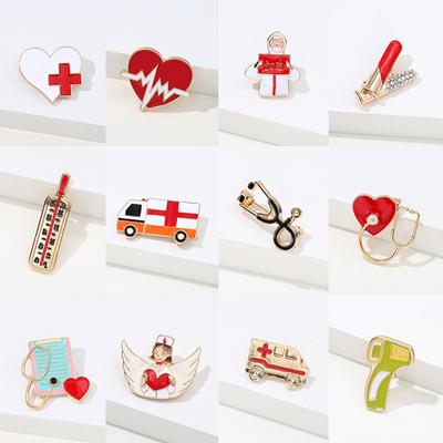 Krankenschwester niedliche Emaille medizinische Broschen Herzschlag Form Schmuck bunte Stethoskop Krankenhaus Arzt