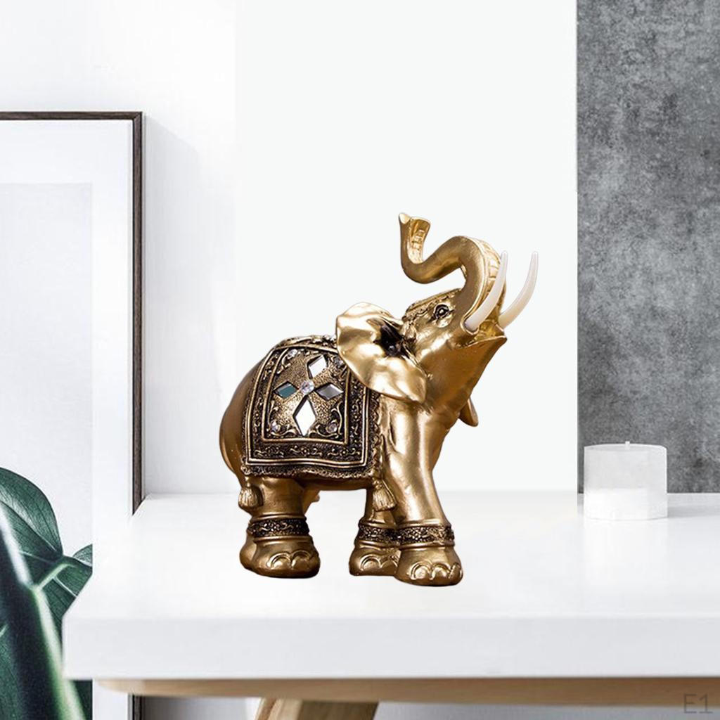 Statue Golden Sculpture Resin Feng Shui Figurine for Car Shelf Cafe Shopwindow Decor
