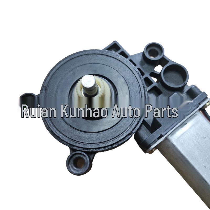 

The 2S5114553AA motor fits the front right door window regulator for Ford Fiesta MK3 and MK6 models (2001-2012). 2S5114553AA