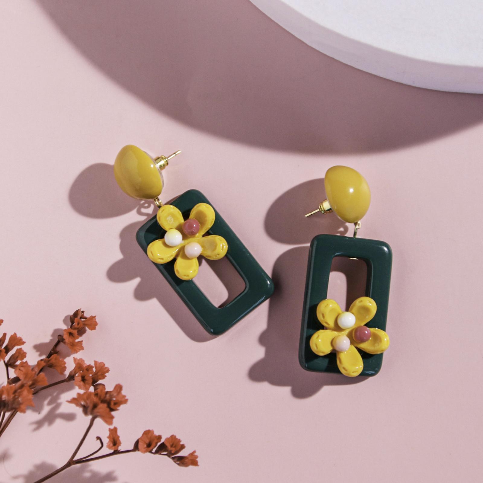 

Ее лаборатория | Элегантные очаровательные полые акриловые квадратные серьги с цветами ромашки, длинные геометрические серьги с цветочным принтом, модные ретро милые женские ювелирные изделия в подарок