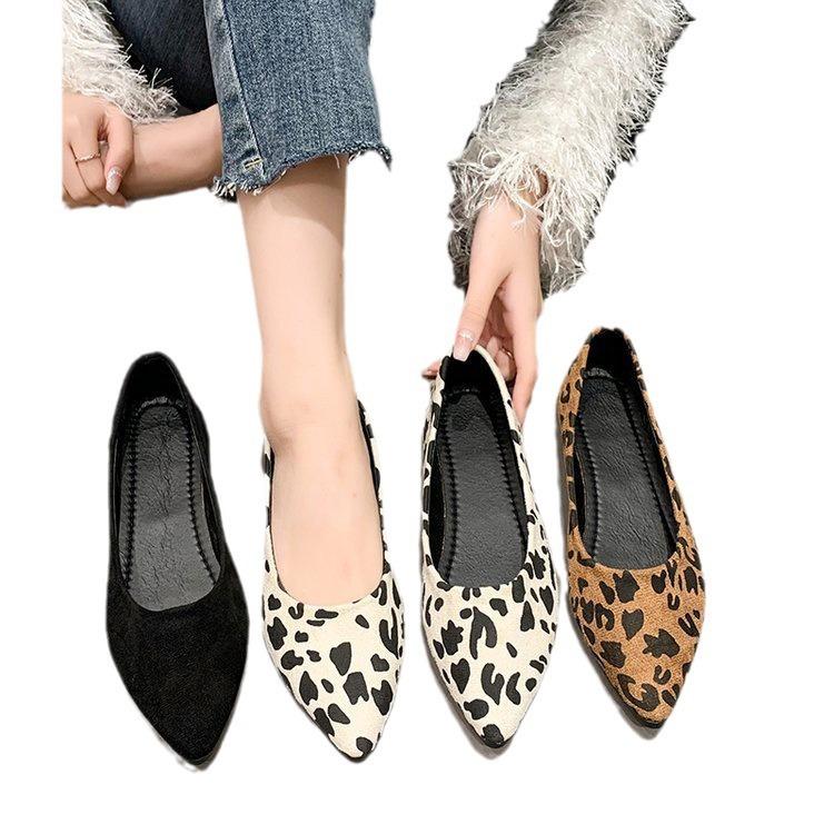 Single shoes women's 2025 spring new fashion flat pointed shoes leopard print women's flat shoes black beige