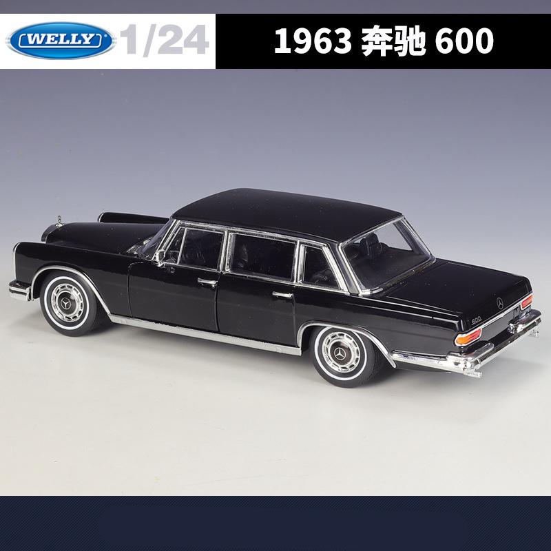 Welly 1/24 Mercedes Benz 600 Alloy Classic Car Model Diecasts Metal Vehicles Car Model Simulation Collection Childrens Toys Gift