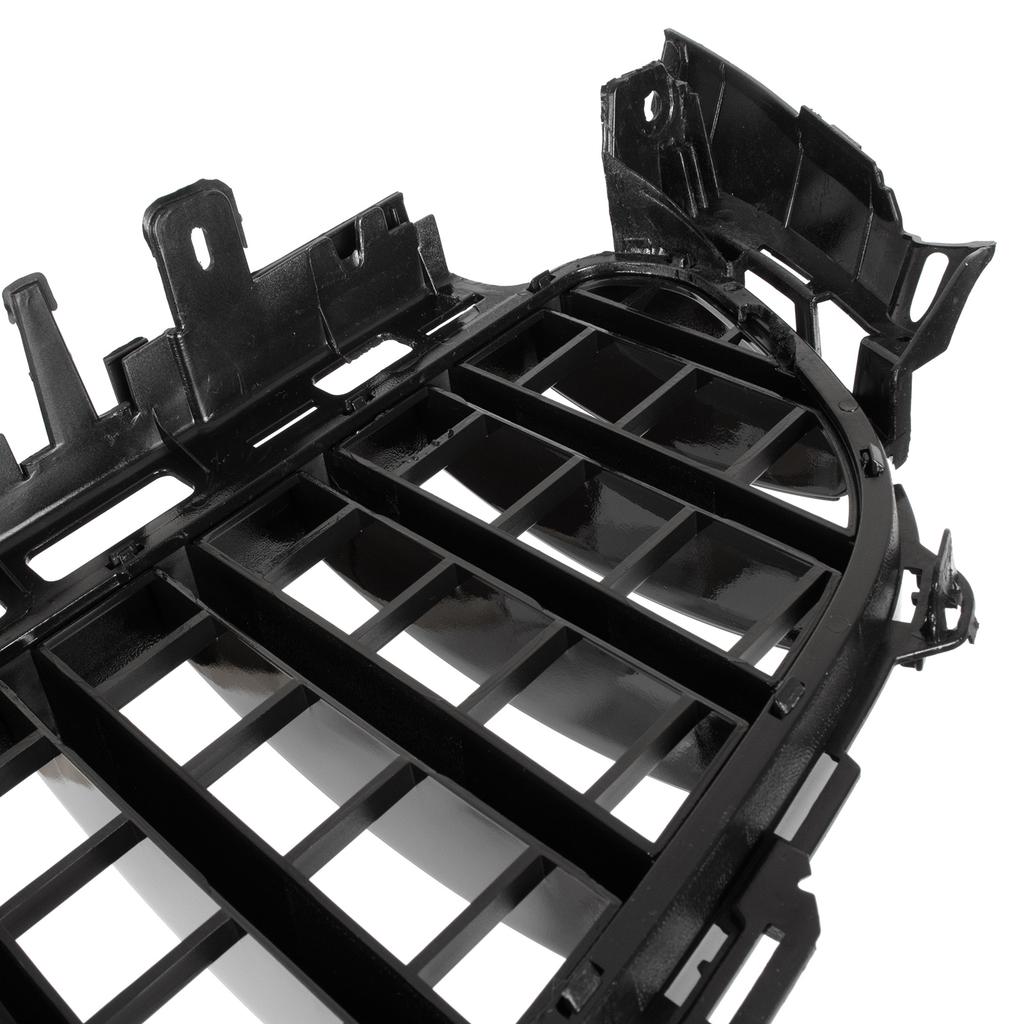 Mercedes Klasa E W213 W238 C238 16-19 Grill Między Reflektorami, Czarny z Chromem