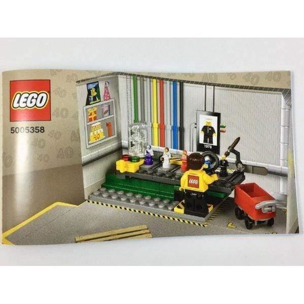 LEGO 5005358 L'usine de figurines LEGO - LEGO Brand
